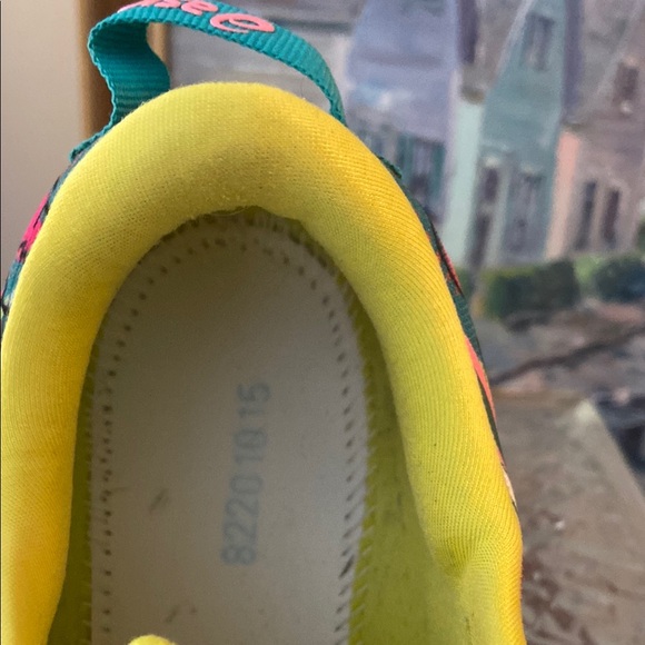 Asics Noosa Tri 13 Neon Yellow and Pink Sneakers with Vibrant Colors and Design - Picture 6 of 14